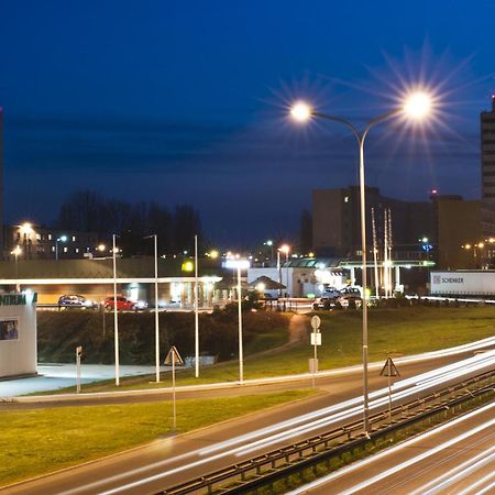 Economy Silesian Hotel Katowice Exterior photo